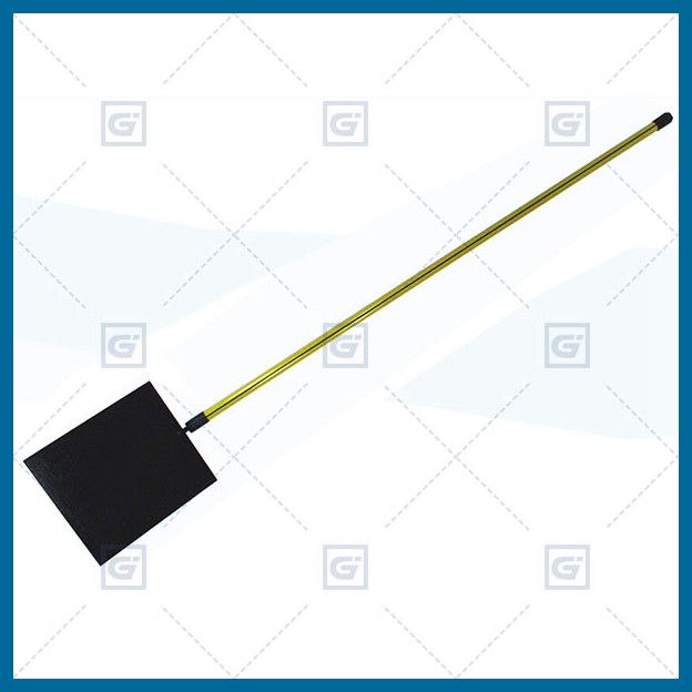 LH109F01 Fire swatter with 60&quot; fiber glass handle, forest firefighting tools to extinguish minor fires