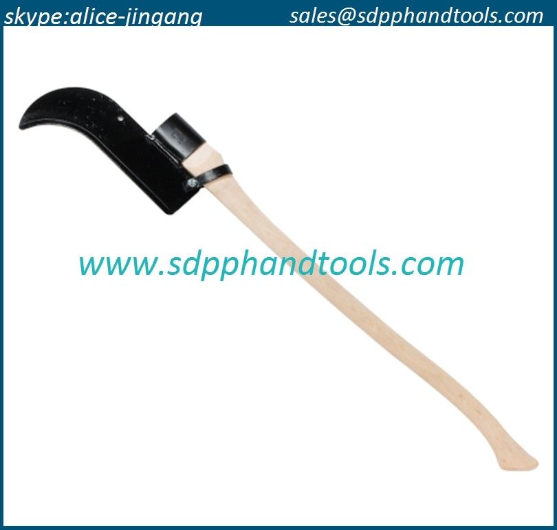 bush hook featuring a 12″ single-edge blade fastened to a 36″ curved wooden axe handle, high quality ditch bank blades