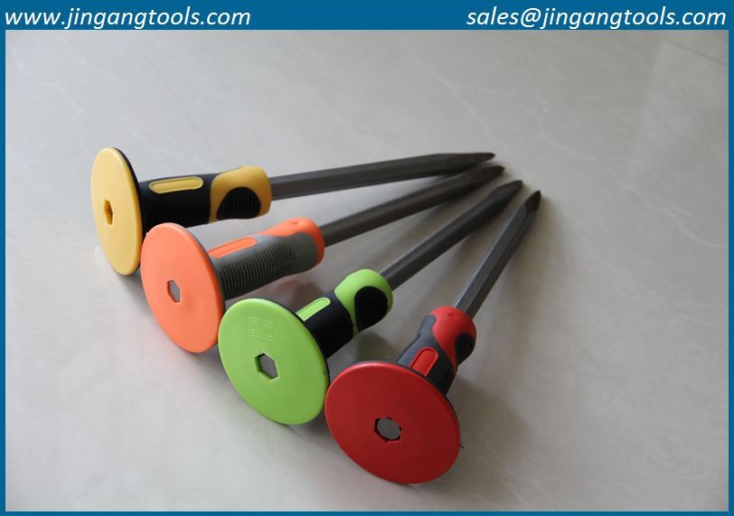 Cold chisel with rubber soft grip
